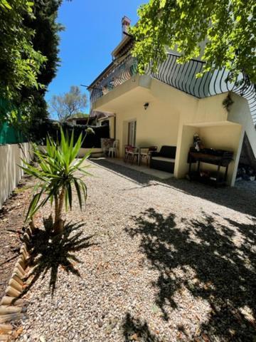 Apartmán 2 Pieces En Rdjardin Avec 2 Grands Terrasses Antibes Exteriér fotografie